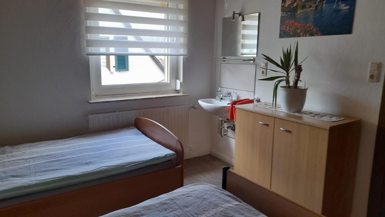 Ferienwohnung Am Brunnen Grossheubach ภายนอก รูปภาพ