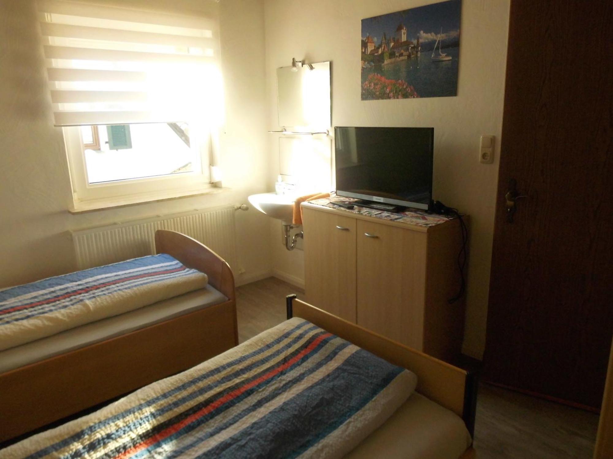 Ferienwohnung Am Brunnen Grossheubach ภายนอก รูปภาพ